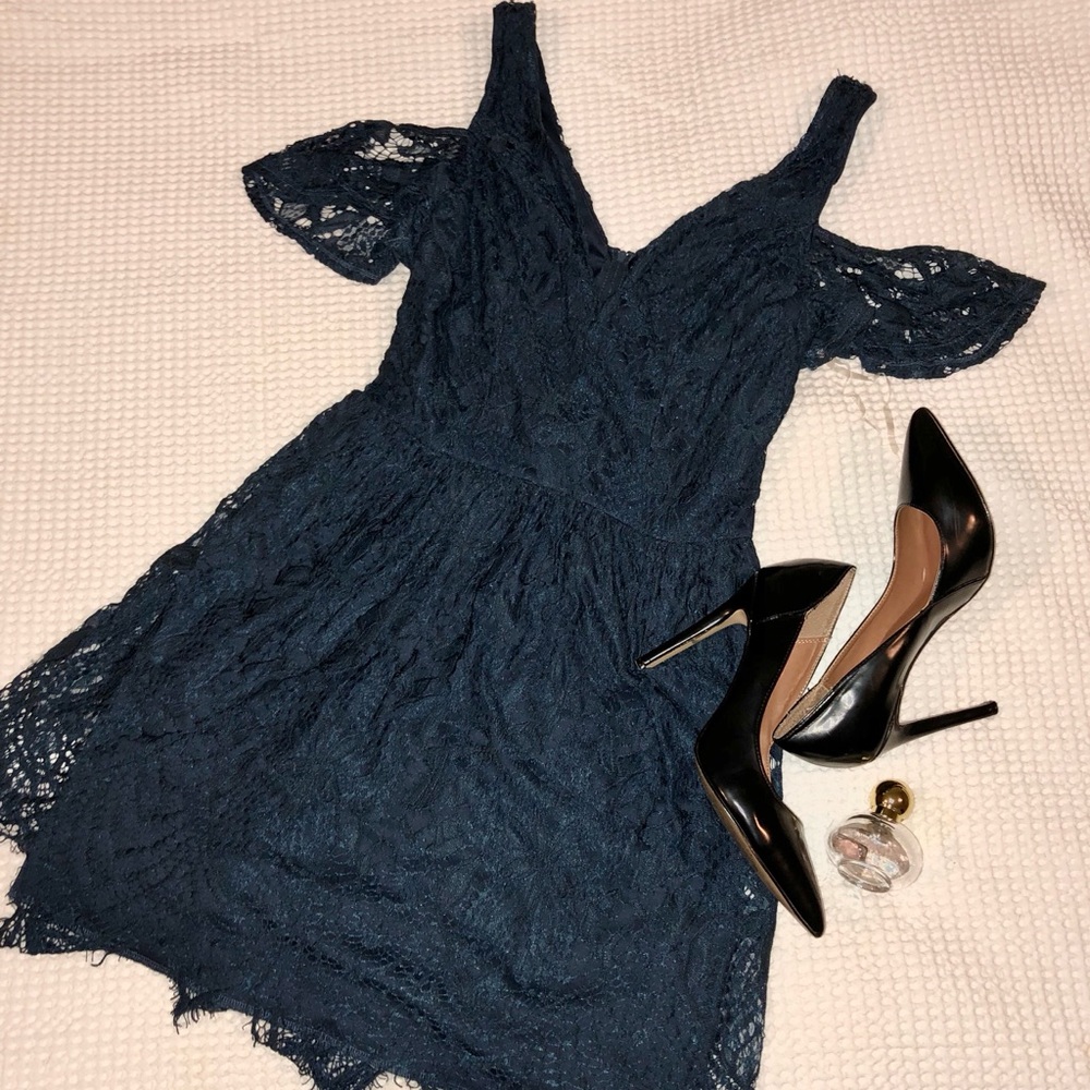 Holiday Dress Lace Ruffle Sleeve Mini Dress, Small